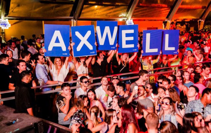 Axwell LaRoc Club