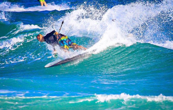 Cobra, no Kitesurf - RJ, é claro!