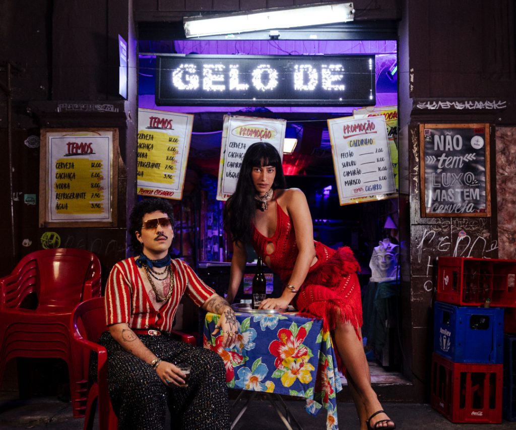 Jáder convida Jaloo para cantar sobre saudade em “Volta”