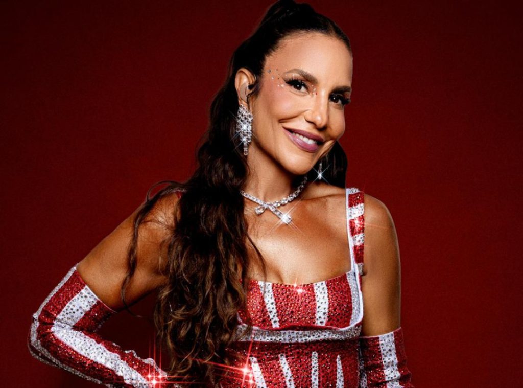 Ivete Sangalo coloca o público pra dançar no Bloco Coruja, no Barra-Ondina