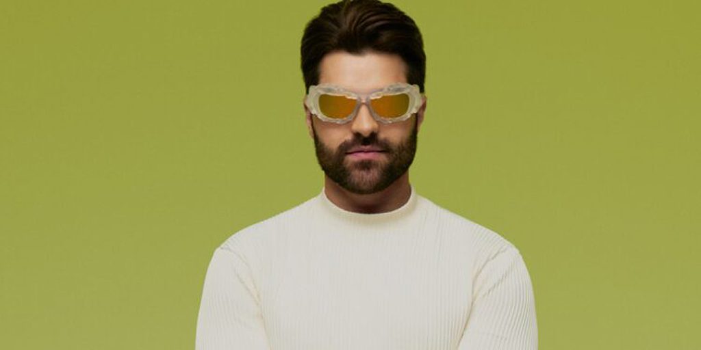 WAAW By Alok, marca de áudio, investe em atletas do skate e surf como embaixadores