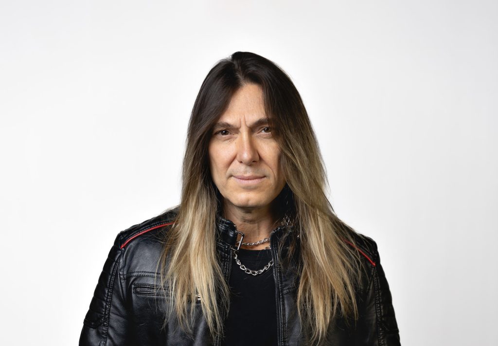 Edu Falaschi promove audição exclusiva de “Mi’raj”