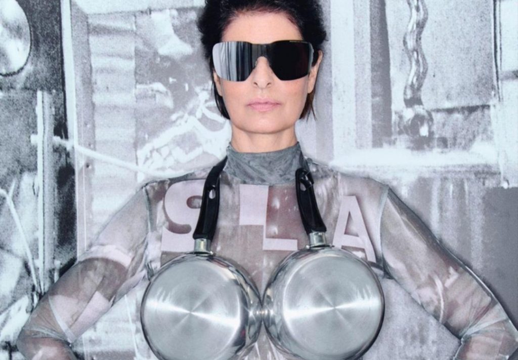 Fernanda Abreu leva show inédito “Da Lata 30 Anos” para São Paulo