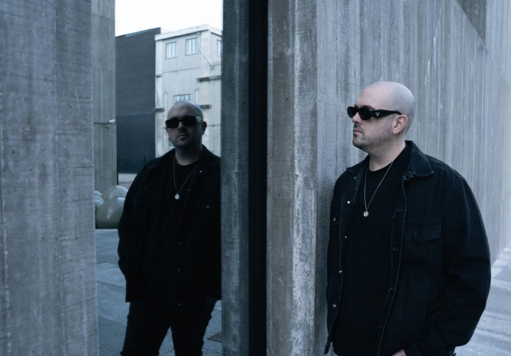 Victor Ruiz, Perry Farrell, lança ‘Sundance’