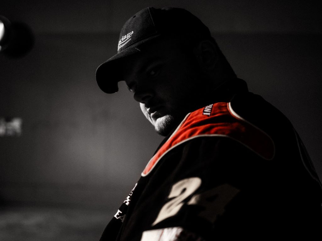 O produtor de bass music multi-gênero Lizdek lança o álbum “DUALITY”