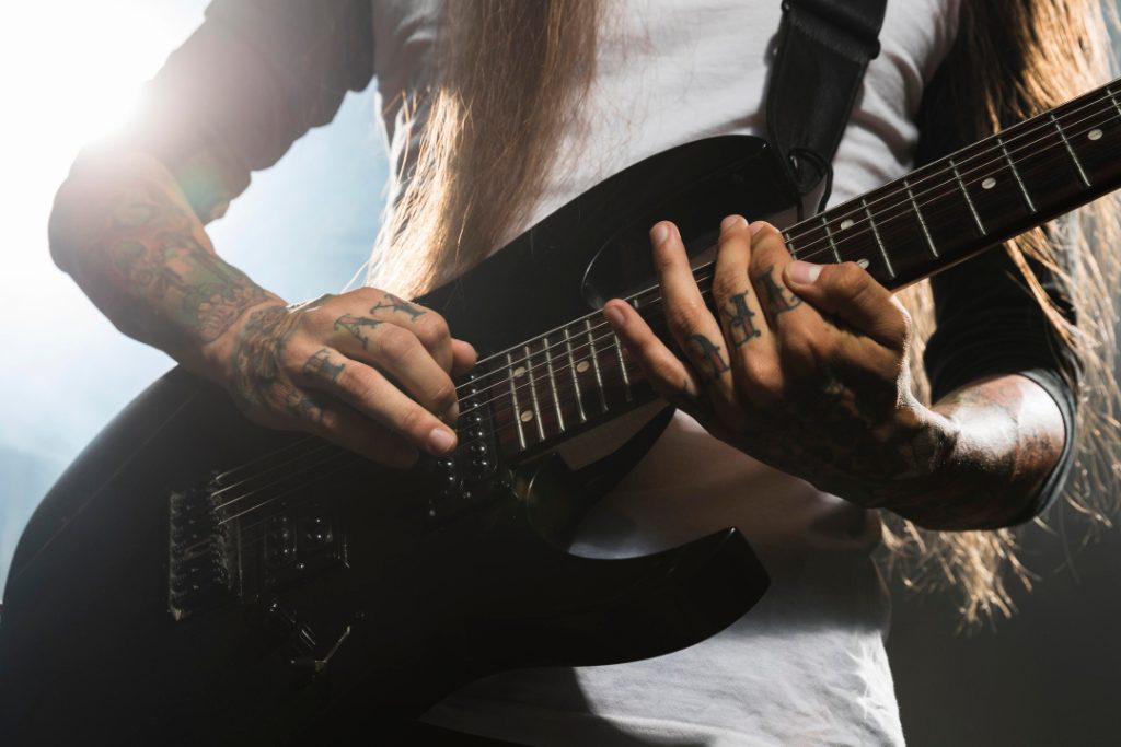 Dia Mundial do Rock: veja dicas e uma playlistde hits que ajudam a aprender inglês