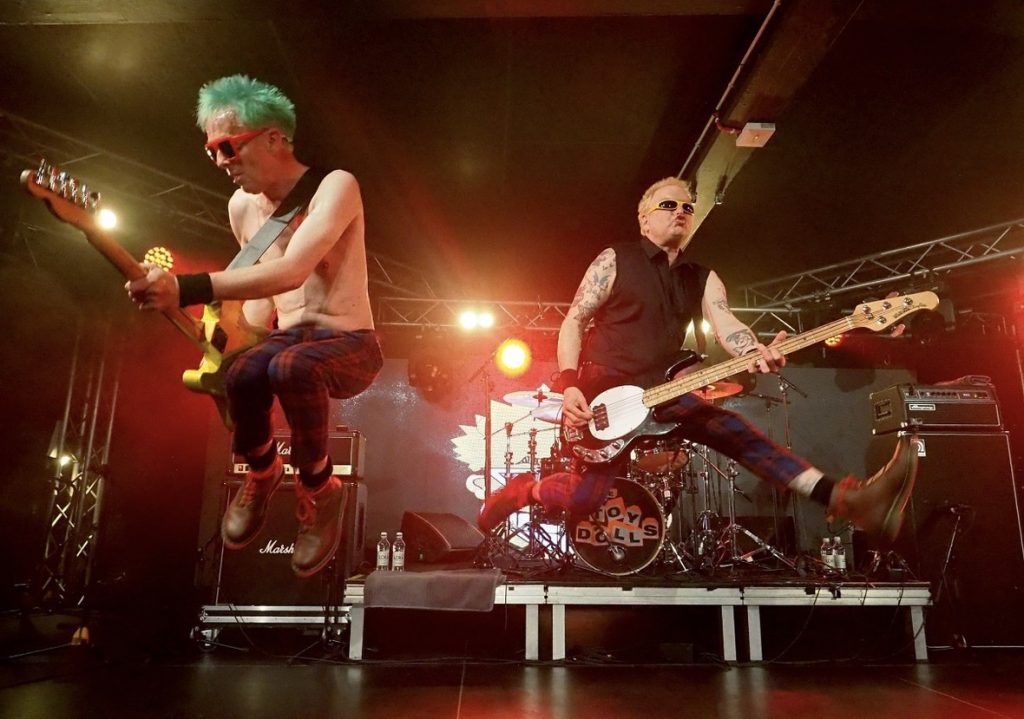 The Toy Dolls volta ao Brasil em 2027